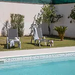 فيلة Ravanica *